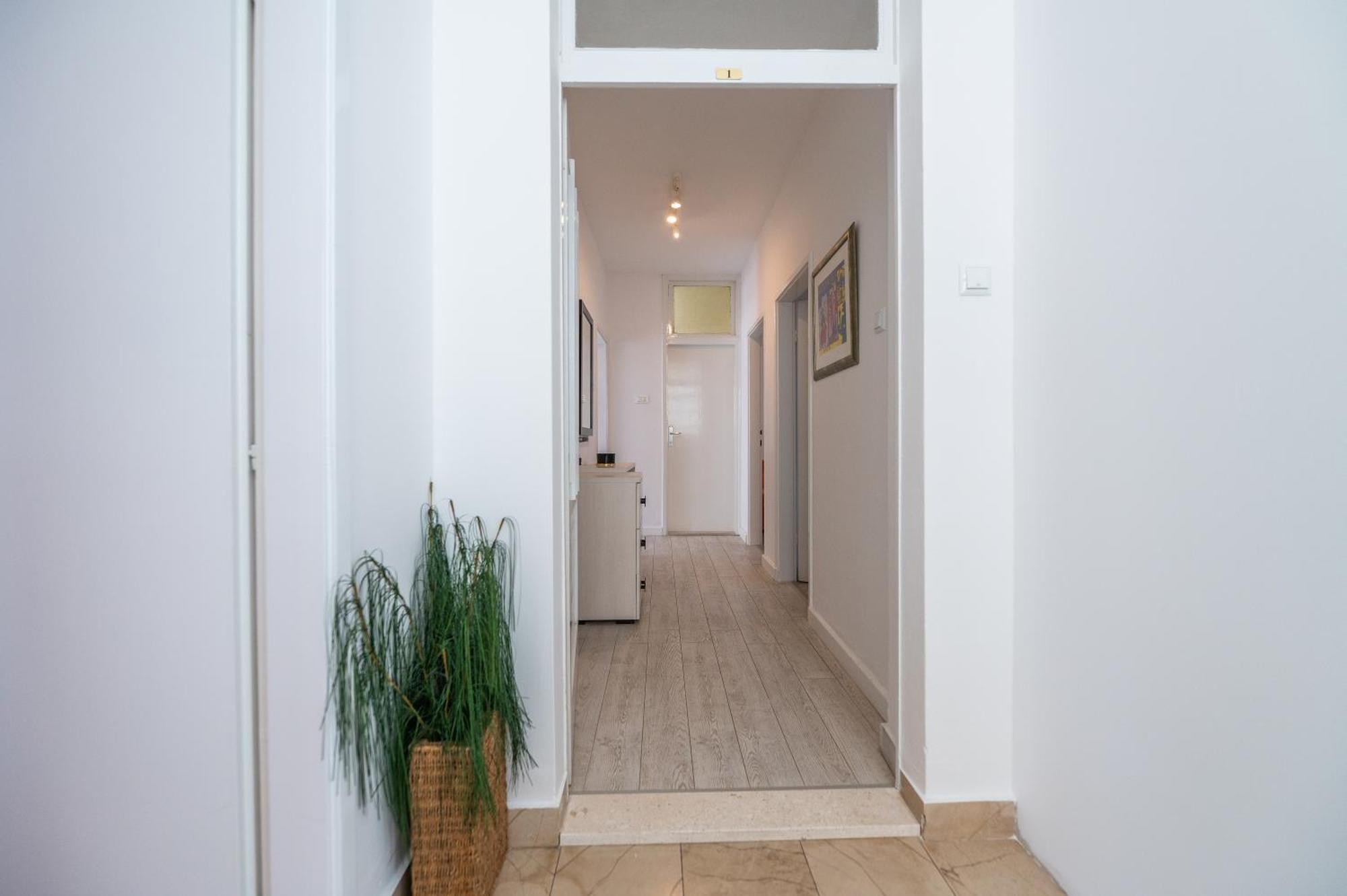 מאקרסקה Apartments Sokol מראה חיצוני תמונה