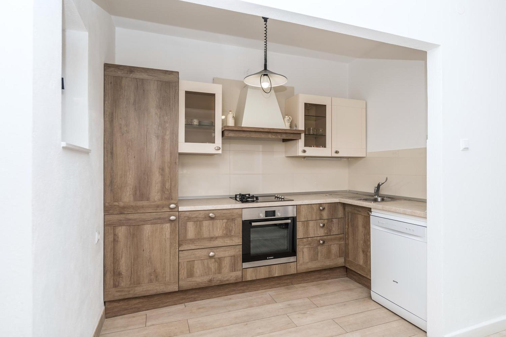 מאקרסקה Apartments Sokol מראה חיצוני תמונה